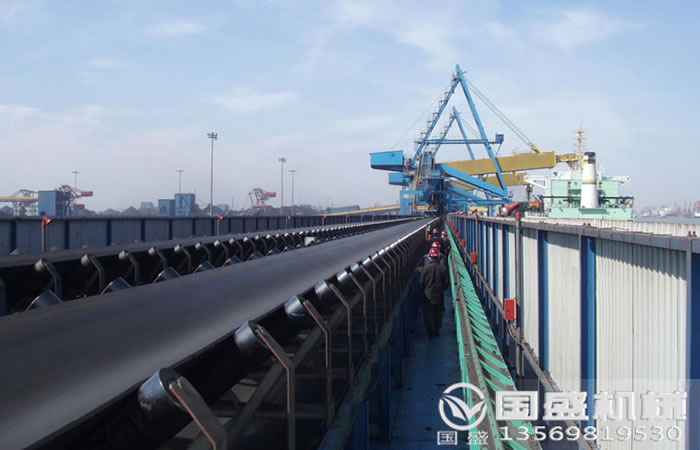 長(cháng)距離皮帶輸送機維護