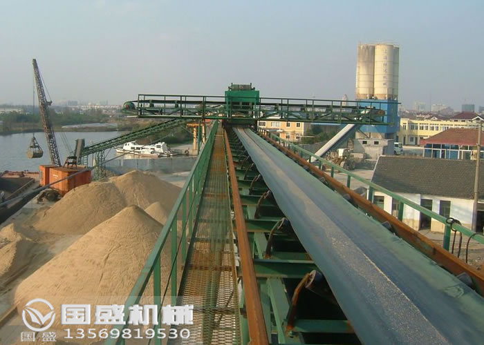 長(cháng)距離皮帶輸送機托輥價(jià)格