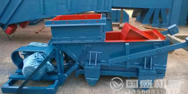 白芨粉K型往復式給料機 白芨粉K型往復式給料機