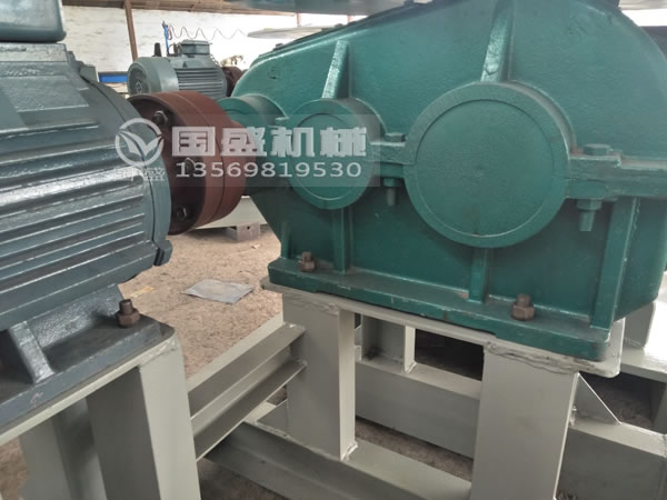 圓盤(pán)安裝給料機防磨條 圓盤(pán)安裝給料機防磨條