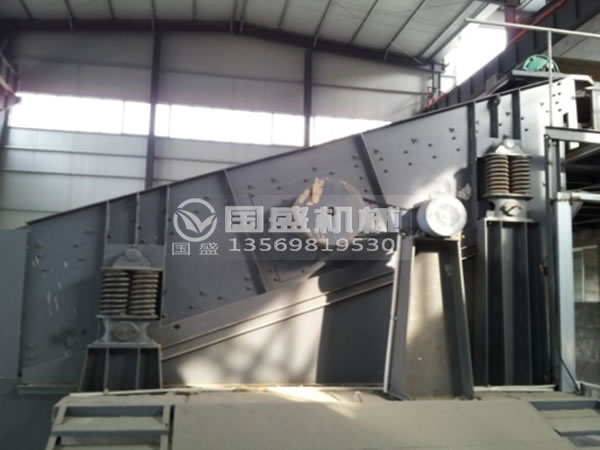 振動(dòng)篩跑料 振動(dòng)篩跑料