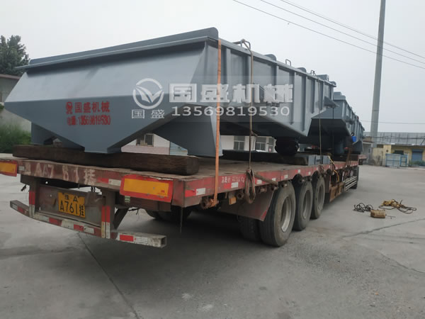 2660重型直線(xiàn)篩裝車(chē)發(fā)貨 2660重型直線(xiàn)篩裝車(chē)發(fā)貨