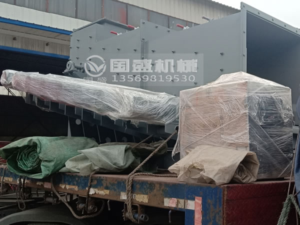 新型交叉式滾軸篩