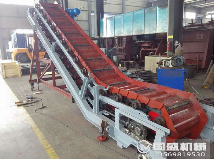 水泥專(zhuān)用重型鱗板輸送機 水泥專(zhuān)用重型鱗板輸送機