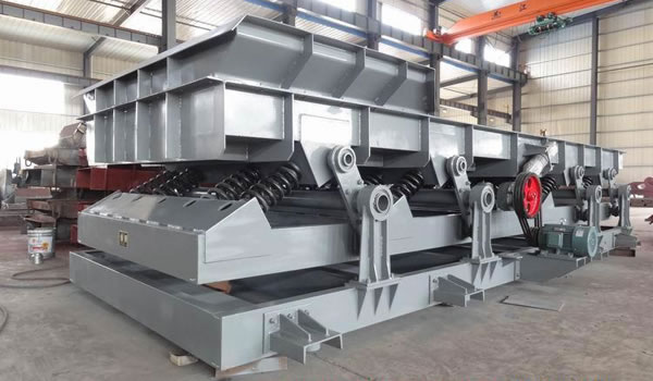 連桿振動(dòng)輸送機