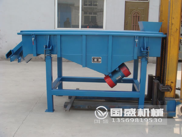 小型直線(xiàn)振動(dòng)篩 小型直線(xiàn)振動(dòng)篩