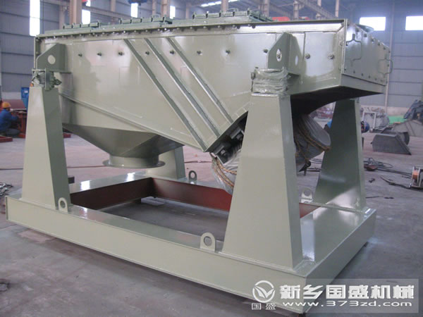 重型直線(xiàn)振動(dòng)篩 重型直線(xiàn)振動(dòng)篩